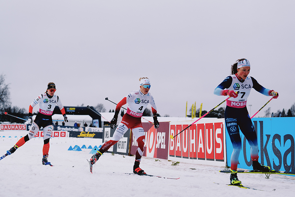 Svenska dameliten tävlar i Umeå under SM.