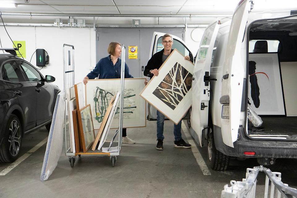 Ange alt-text; vad bilder föreställer.