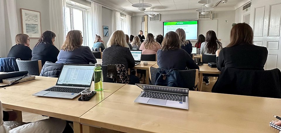 Arbetsgruppen samlade för möte