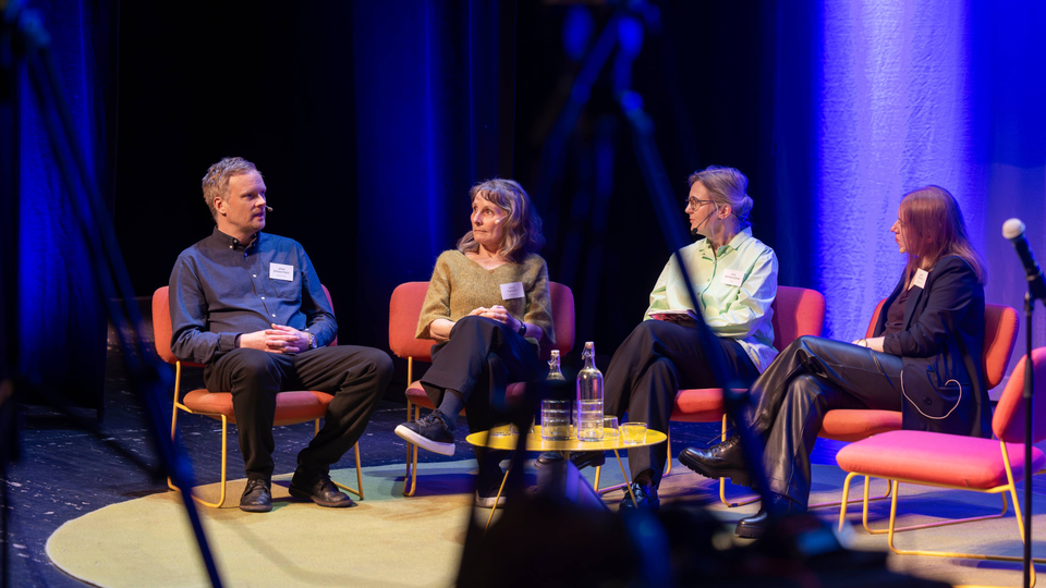 Ange alt-text; vad bilder föreställer.