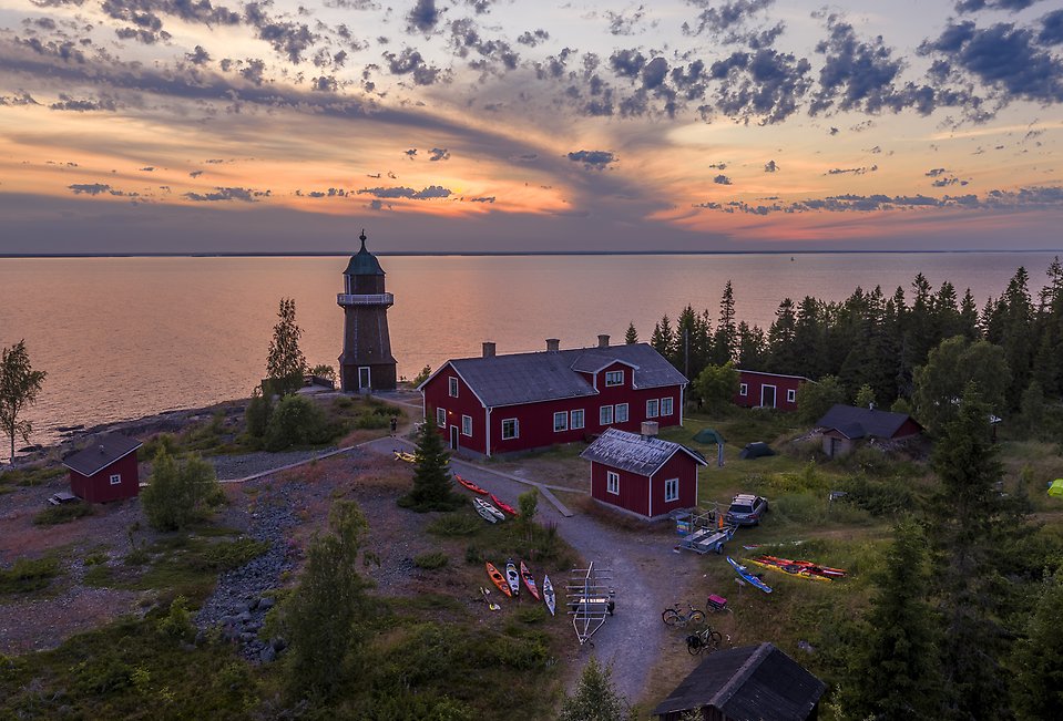 Bild på Berguddens fyrvaktarbostäder.